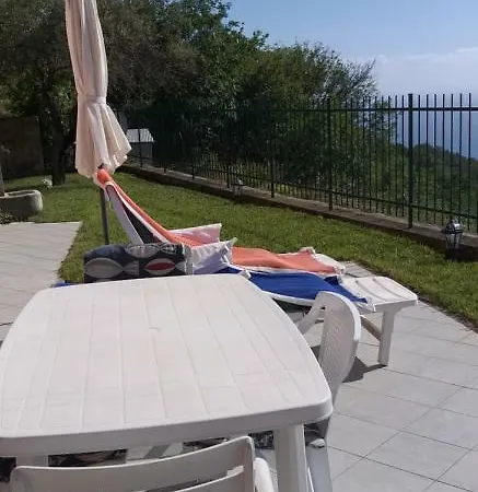 Lägenhet Terrazza Vista Mare Mozzafiato Moneglia